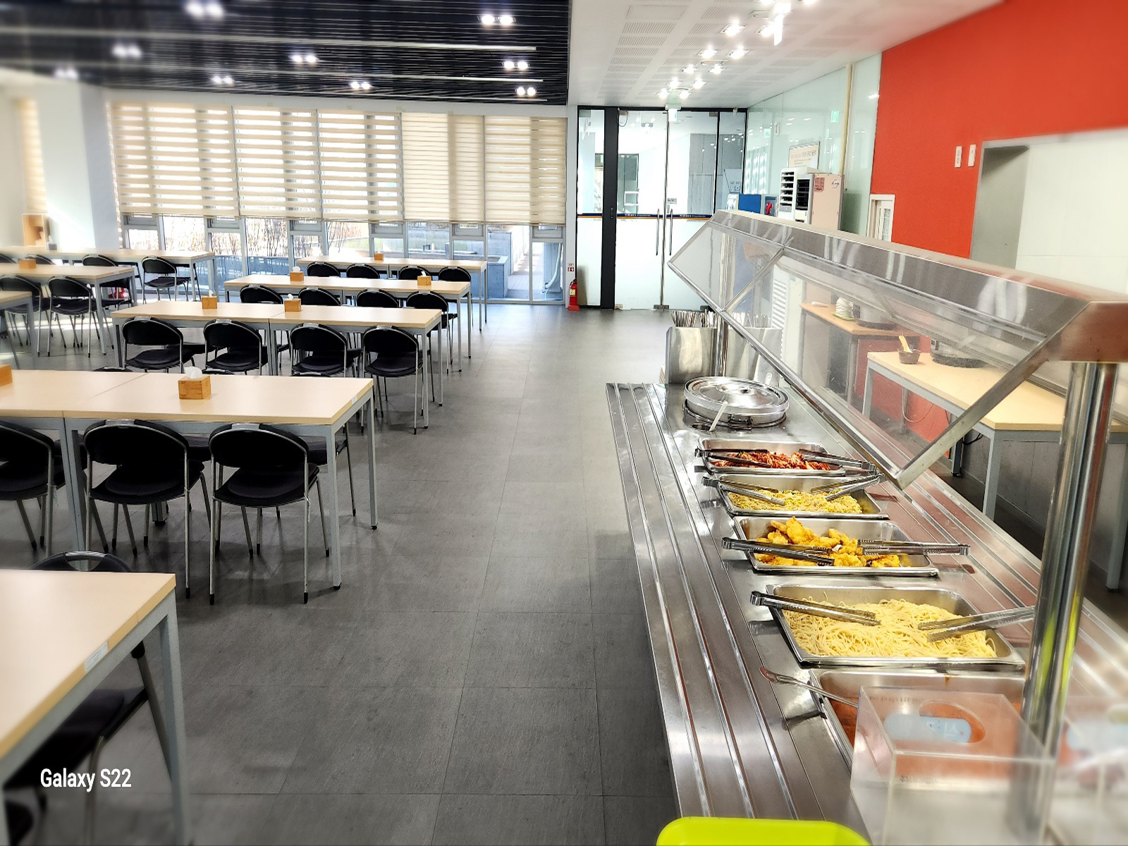 기관 및 회사 직원 식사 사진 2